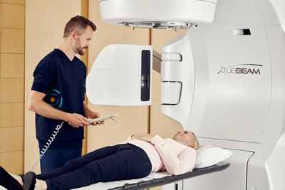 Стереотаксическая лучевая терапия останавливает рост рака легких у ослабленных пациентов Стереотаксическая лучевая терапия останавливает рост рака легких у ослабленных пациентов